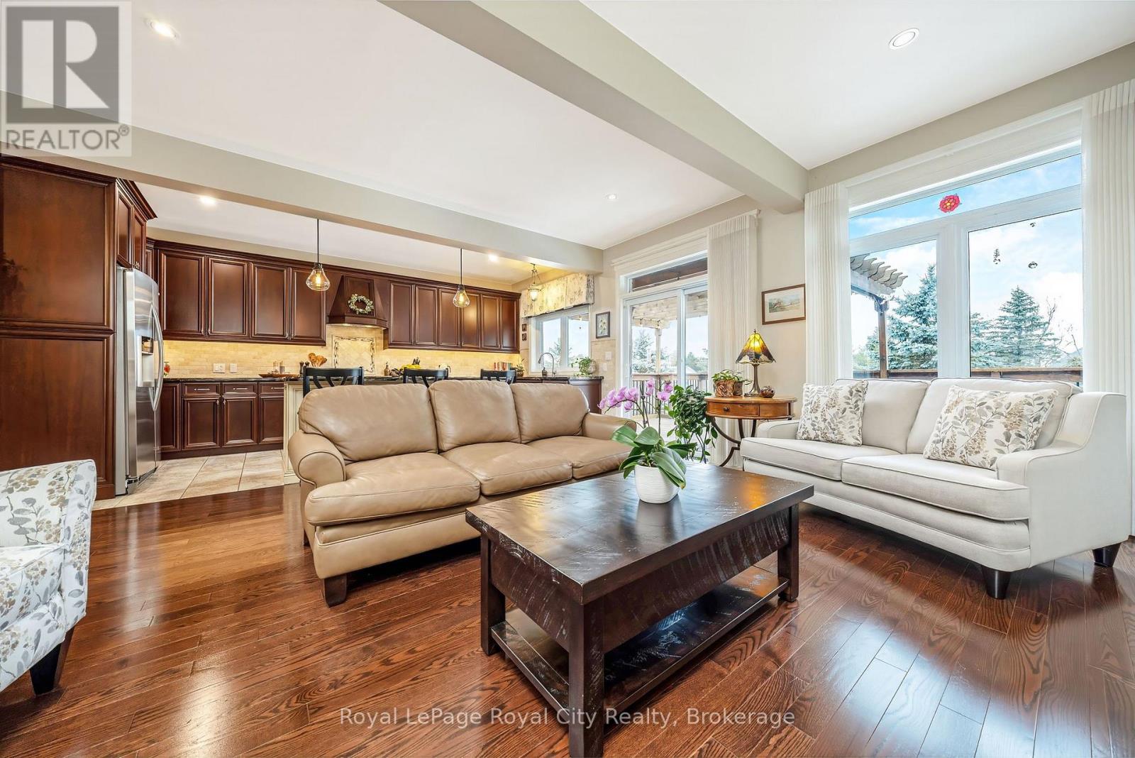 129 MILLVIEW COURT - 18