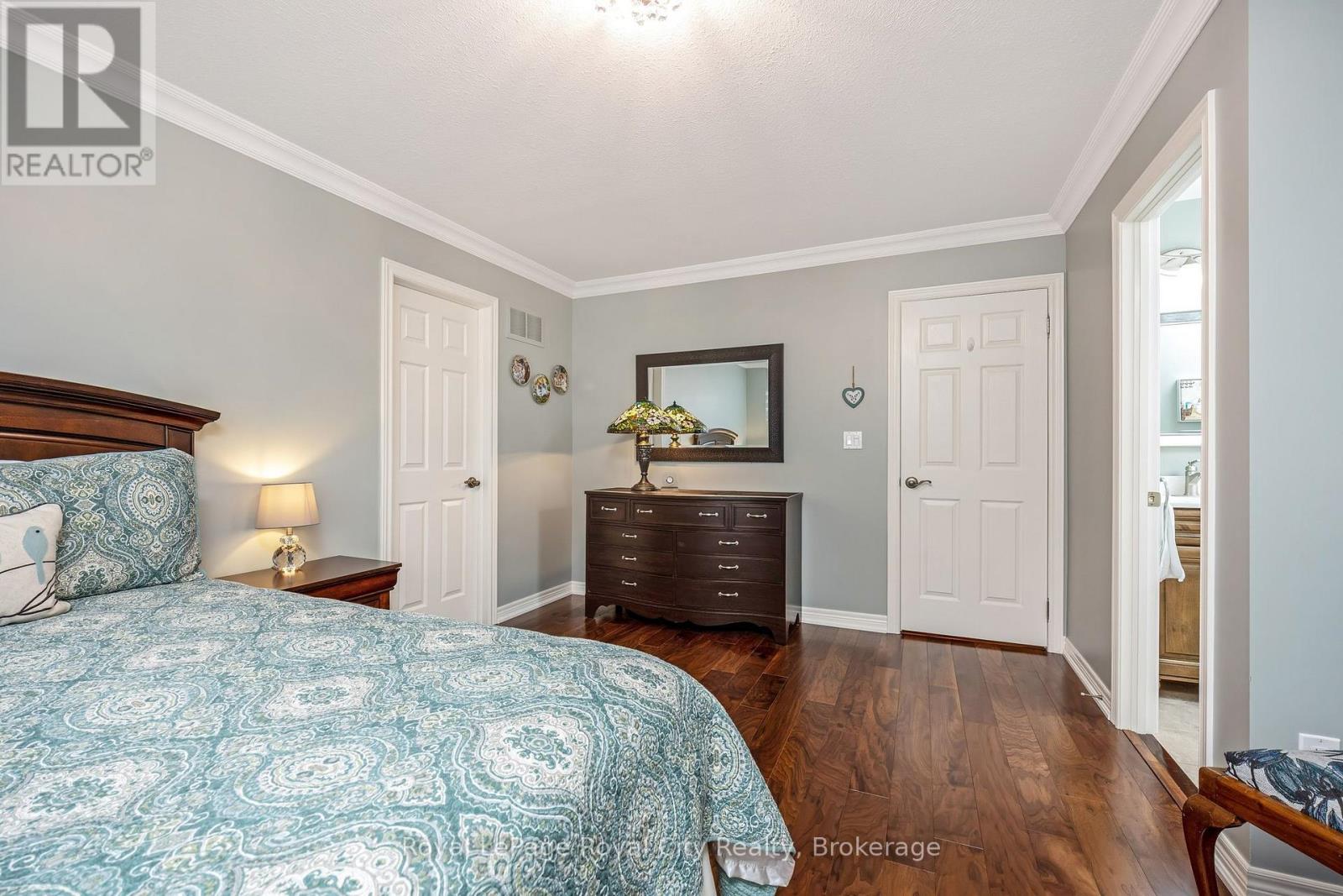 129 MILLVIEW COURT - 34