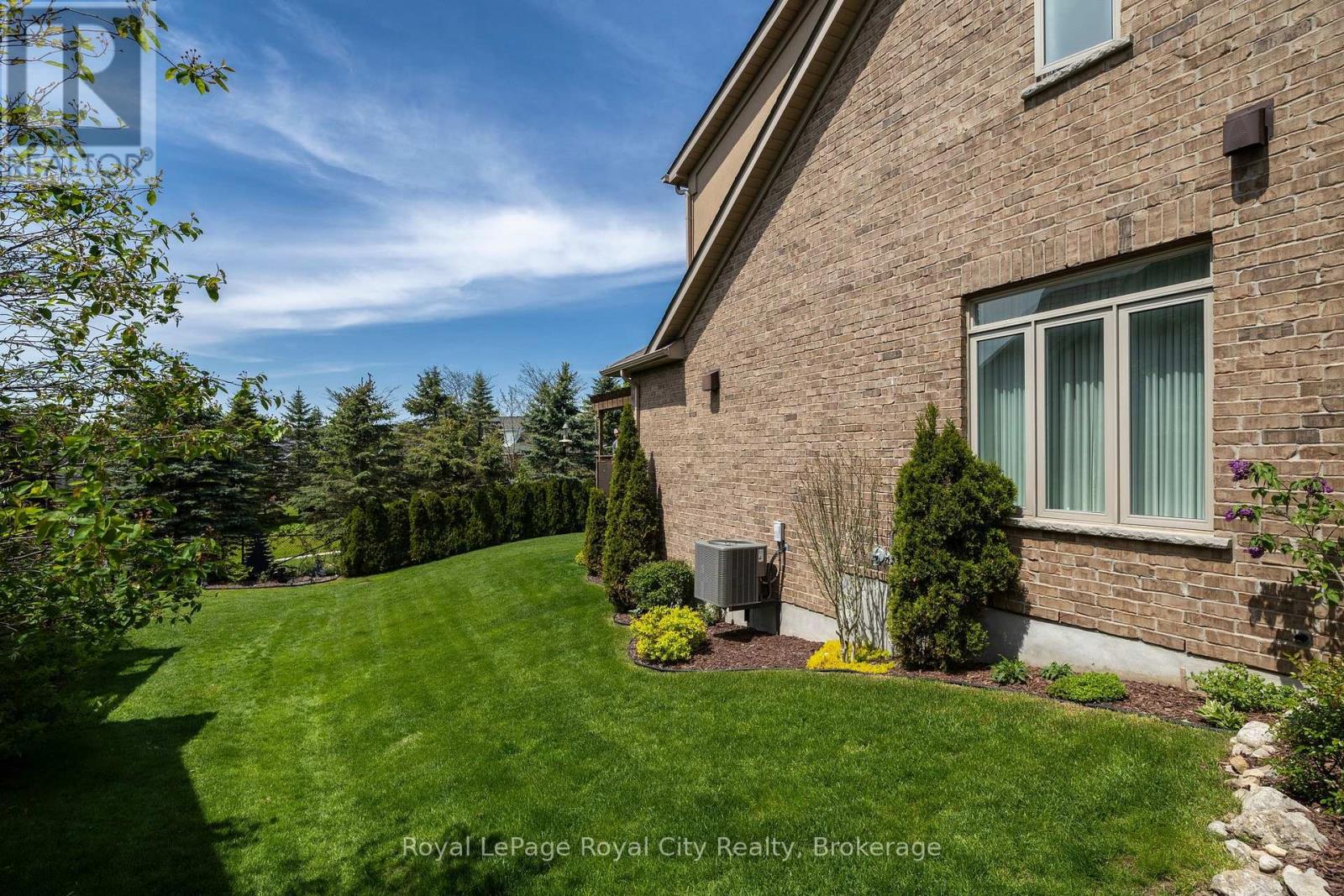 129 MILLVIEW COURT - 40
