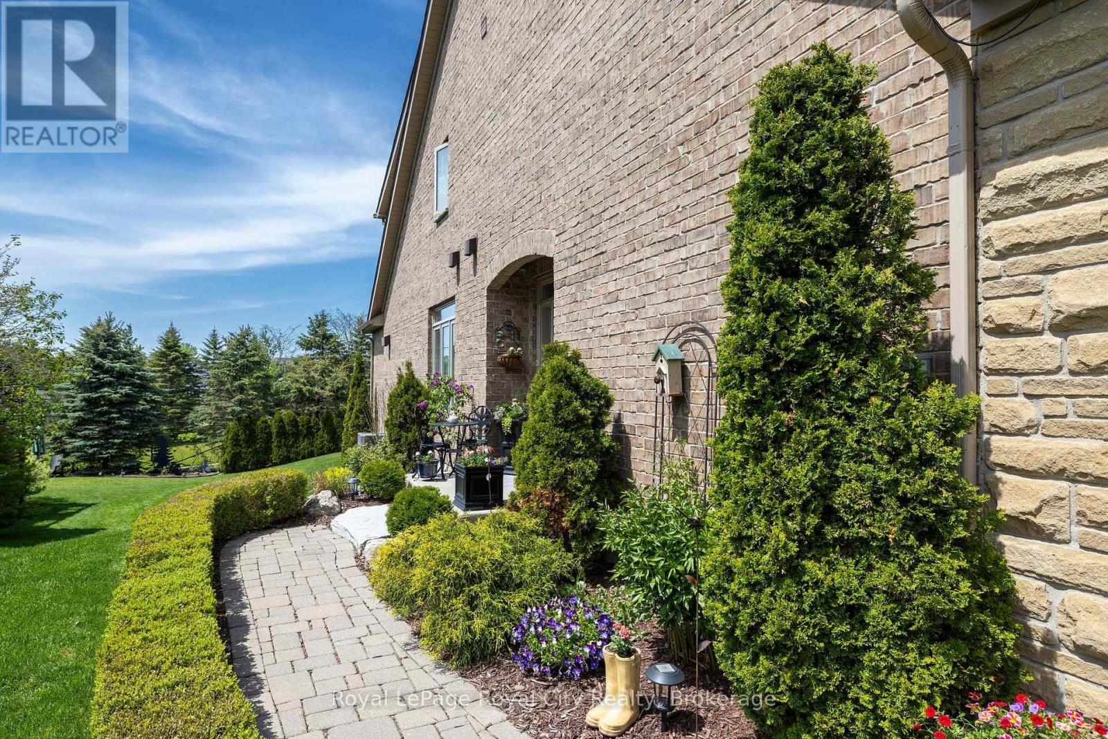 129 MILLVIEW COURT - 6