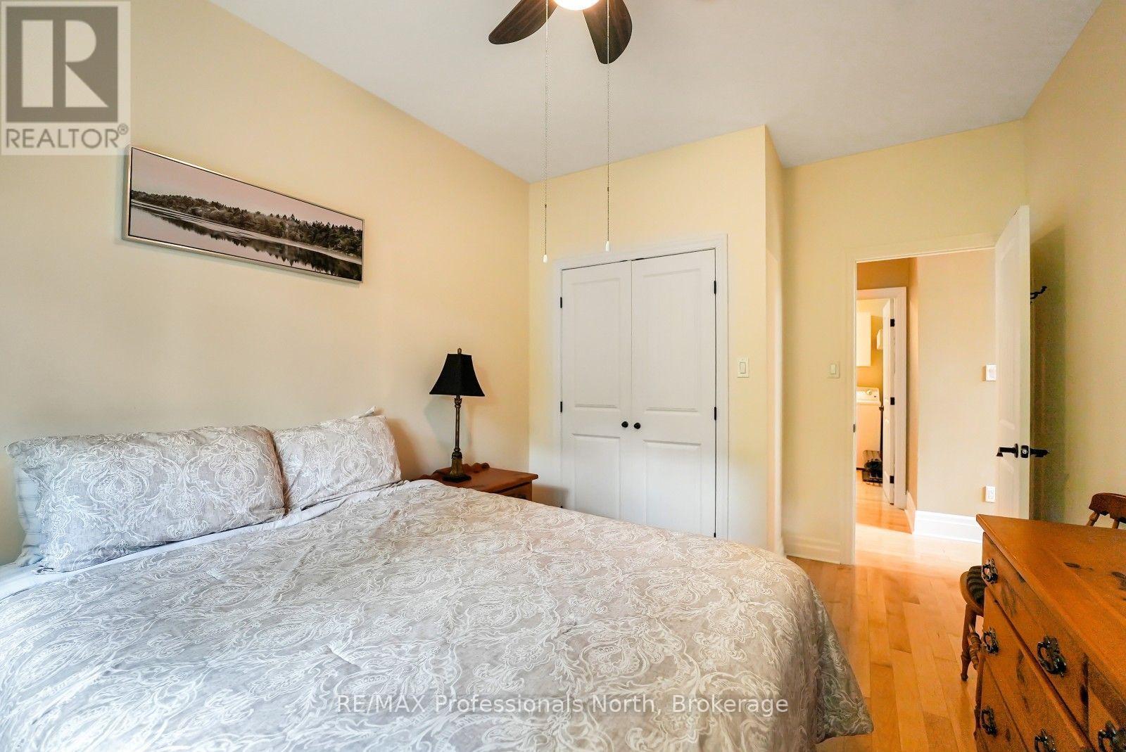 1311 WONDERLAND ROAD - Image 17