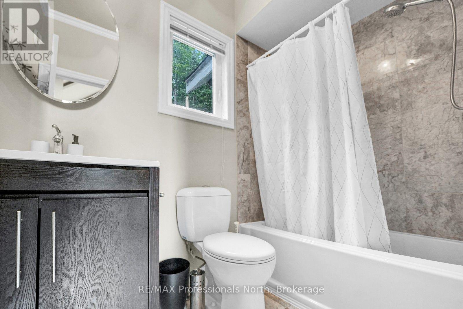 1311 WONDERLAND ROAD - Image 18