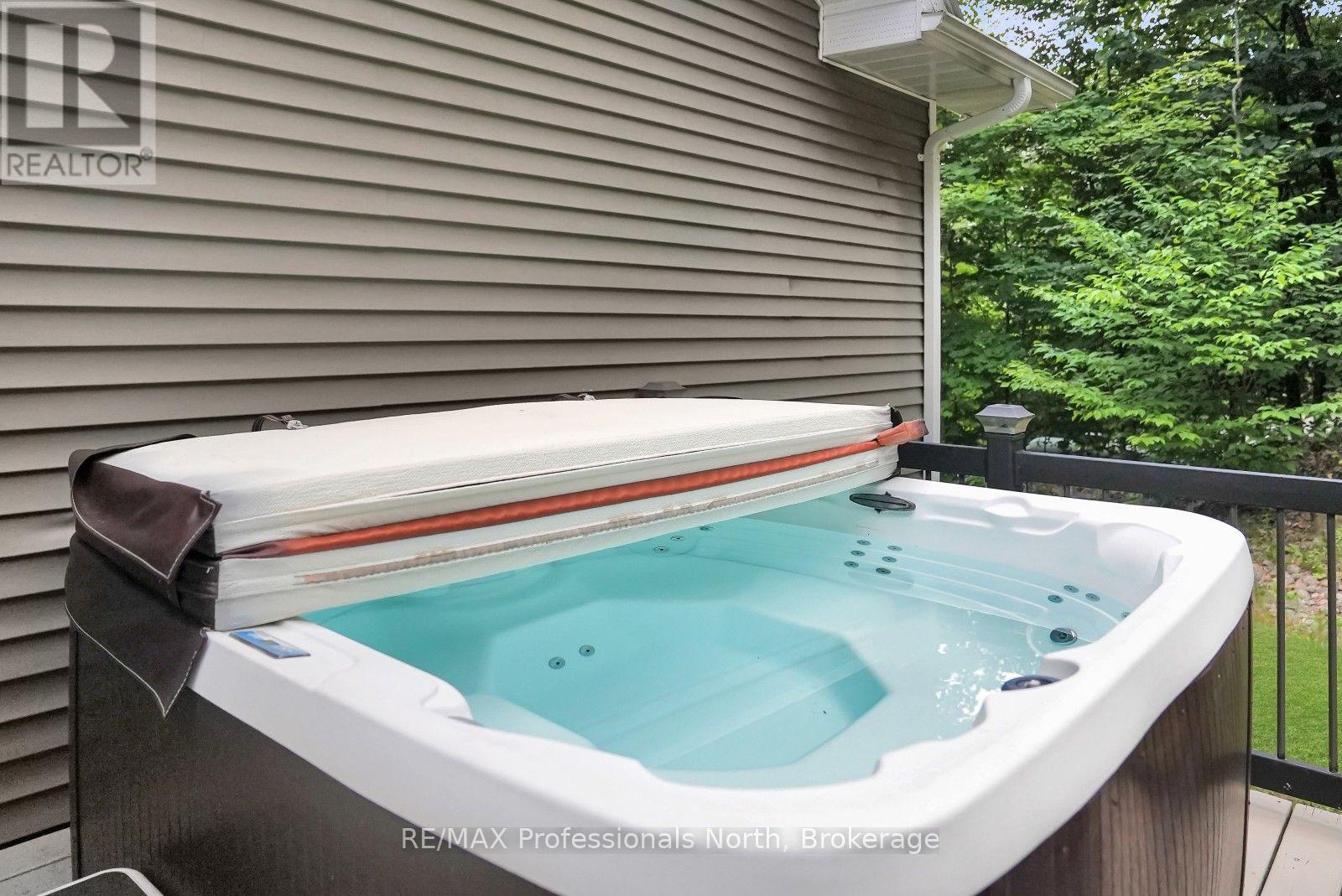 1311 WONDERLAND ROAD - Image 23