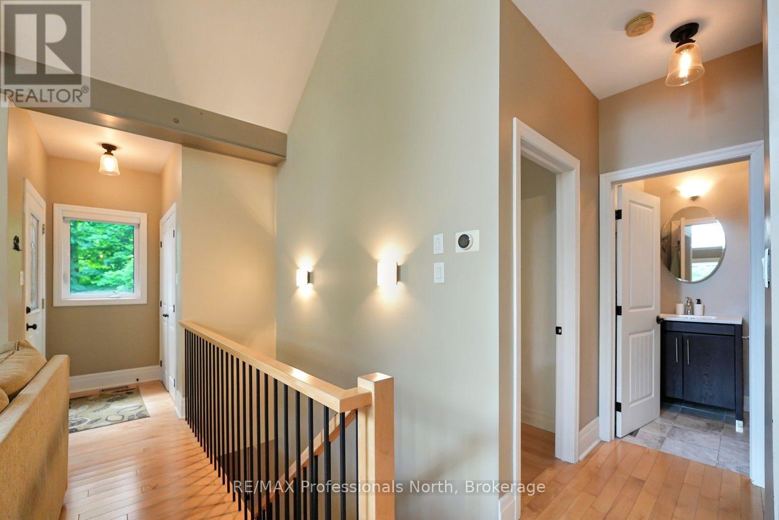 1311 WONDERLAND ROAD - Image 24