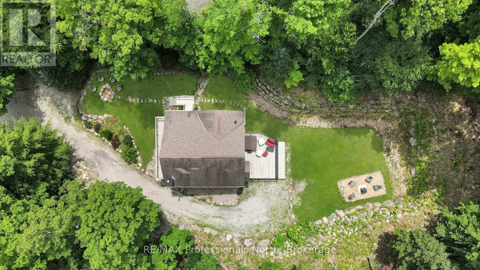 1311 WONDERLAND ROAD - Image 41