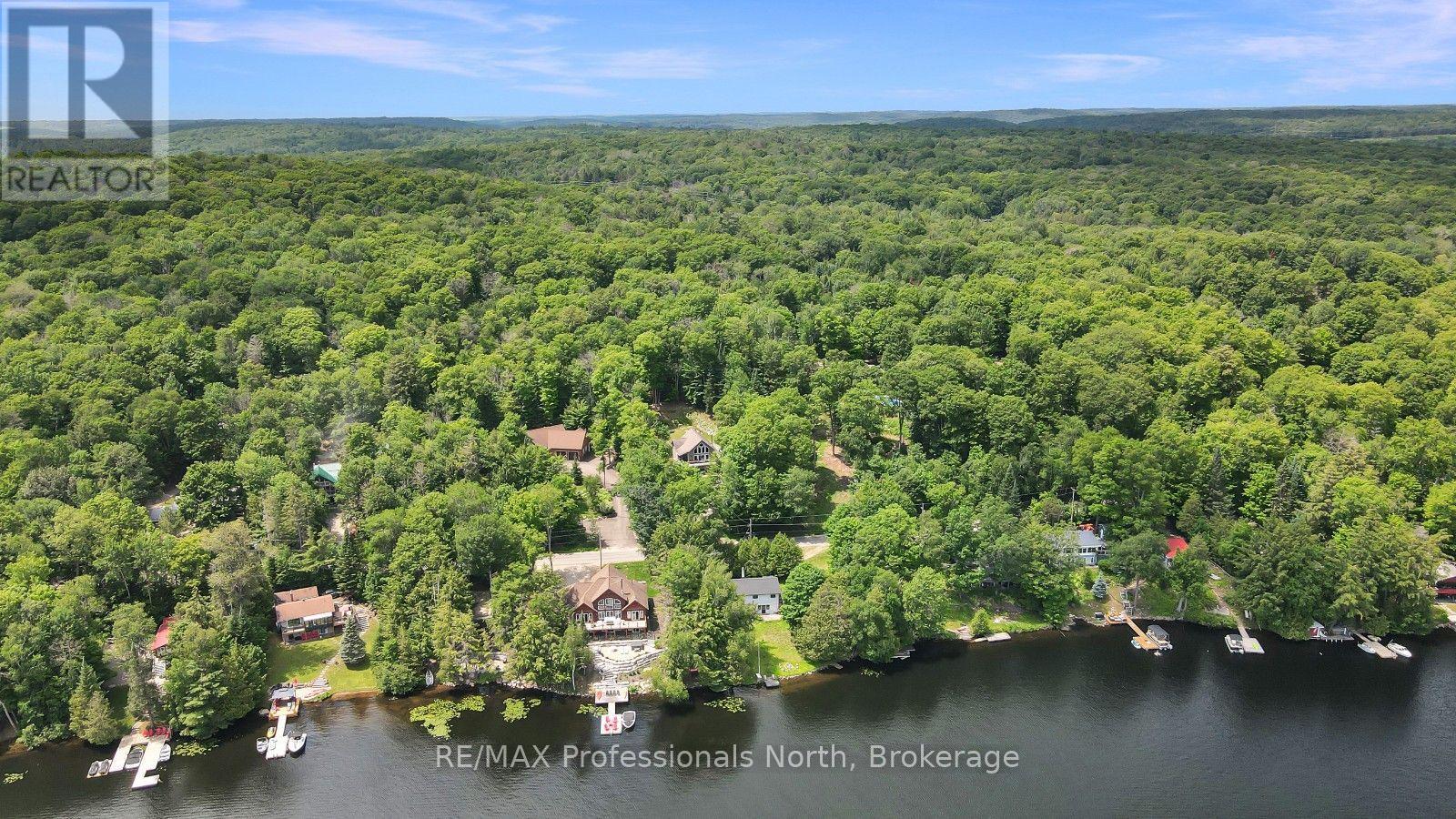 1311 WONDERLAND ROAD - Image 42