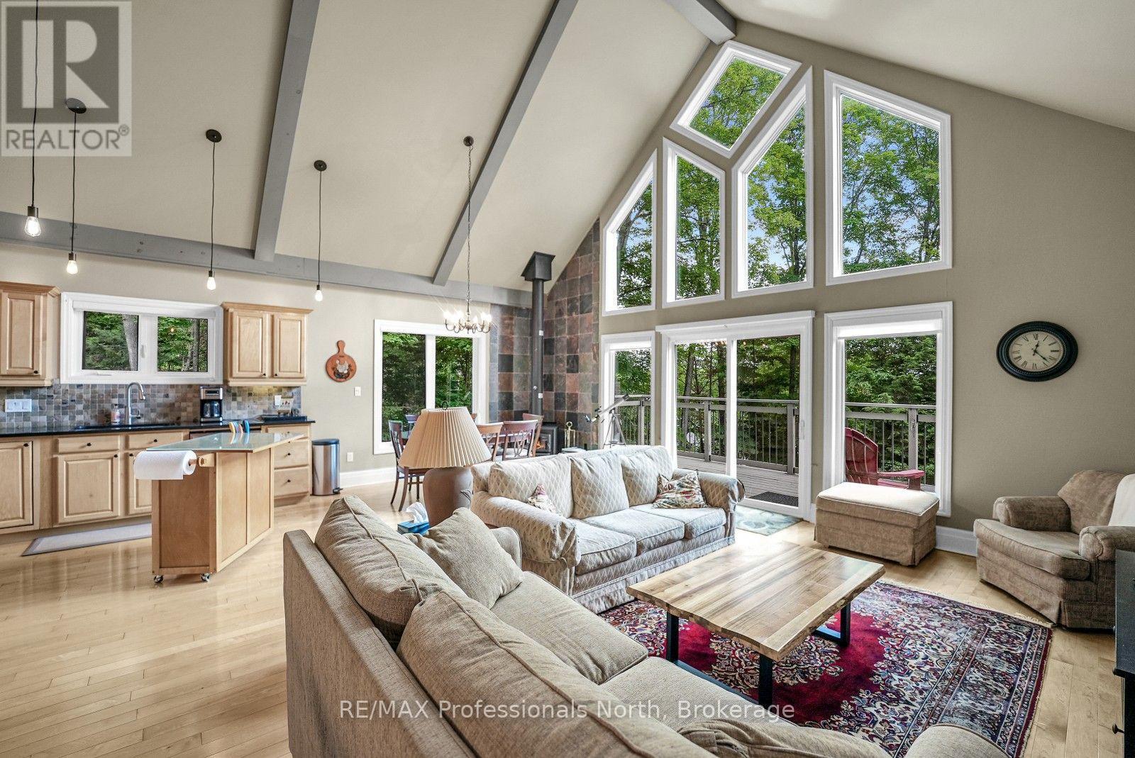 1311 WONDERLAND ROAD - Image 5