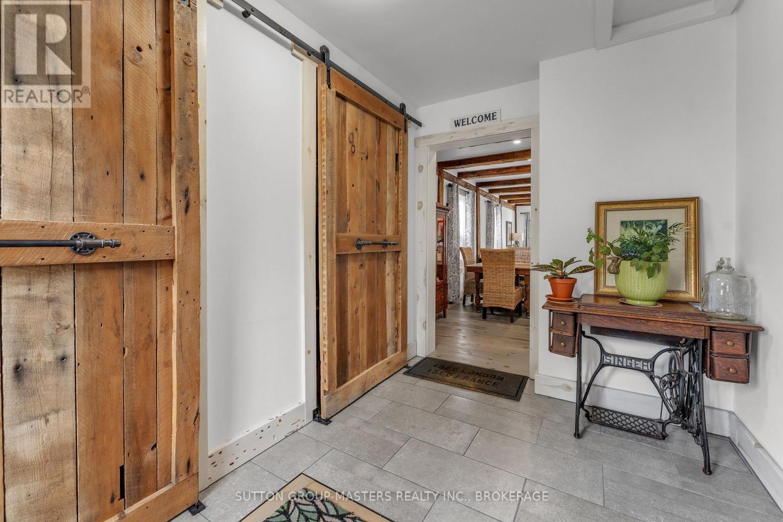 173 DAVY STREET N - 24