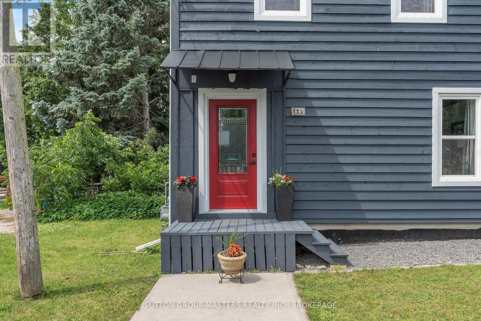 173 DAVY STREET N - 46