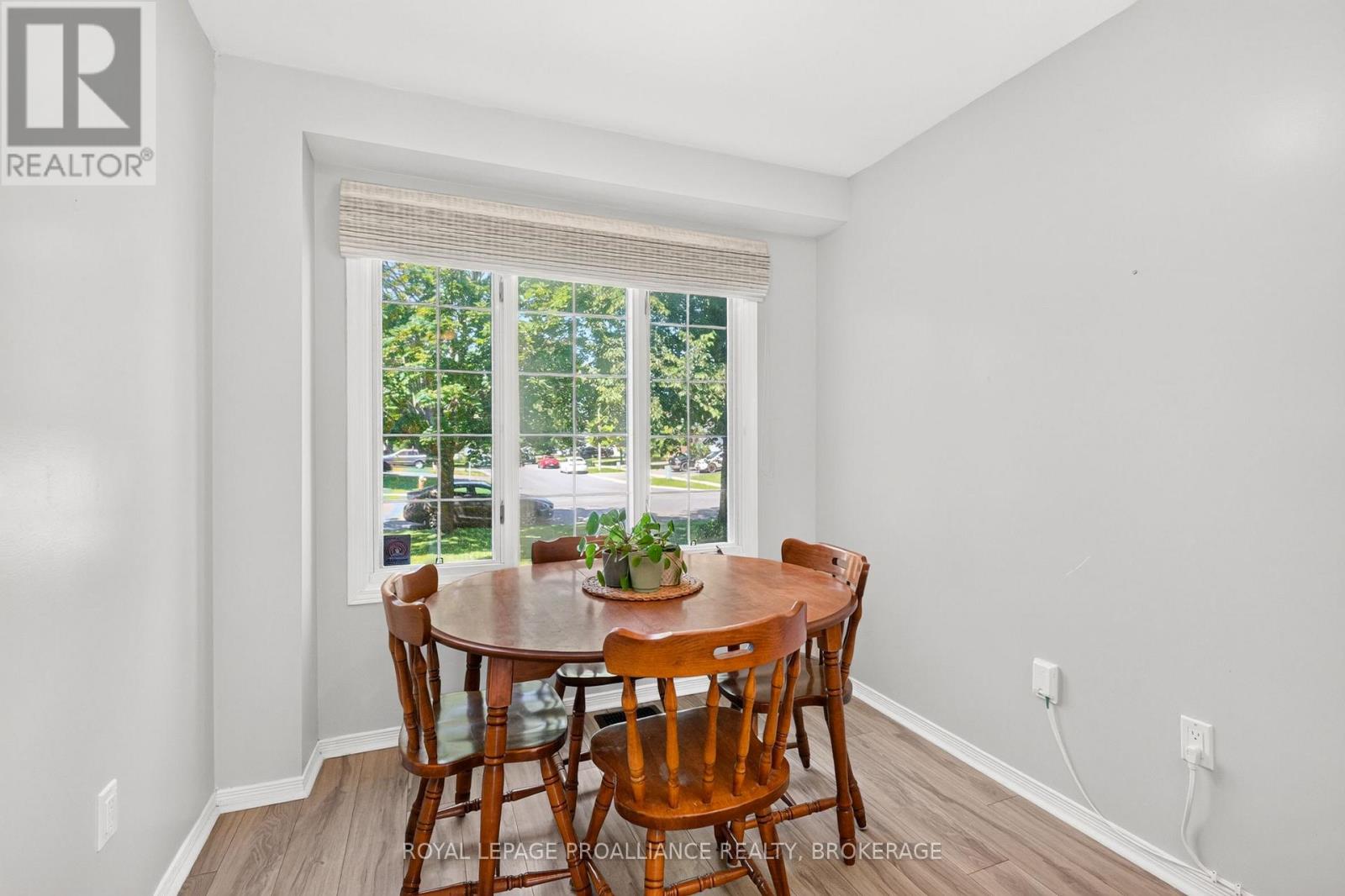1067 ACADIA DRIVE - Image 21