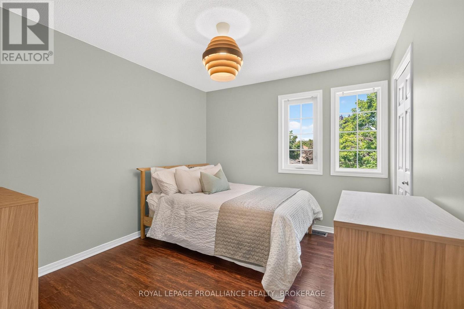 1067 ACADIA DRIVE - Image 24