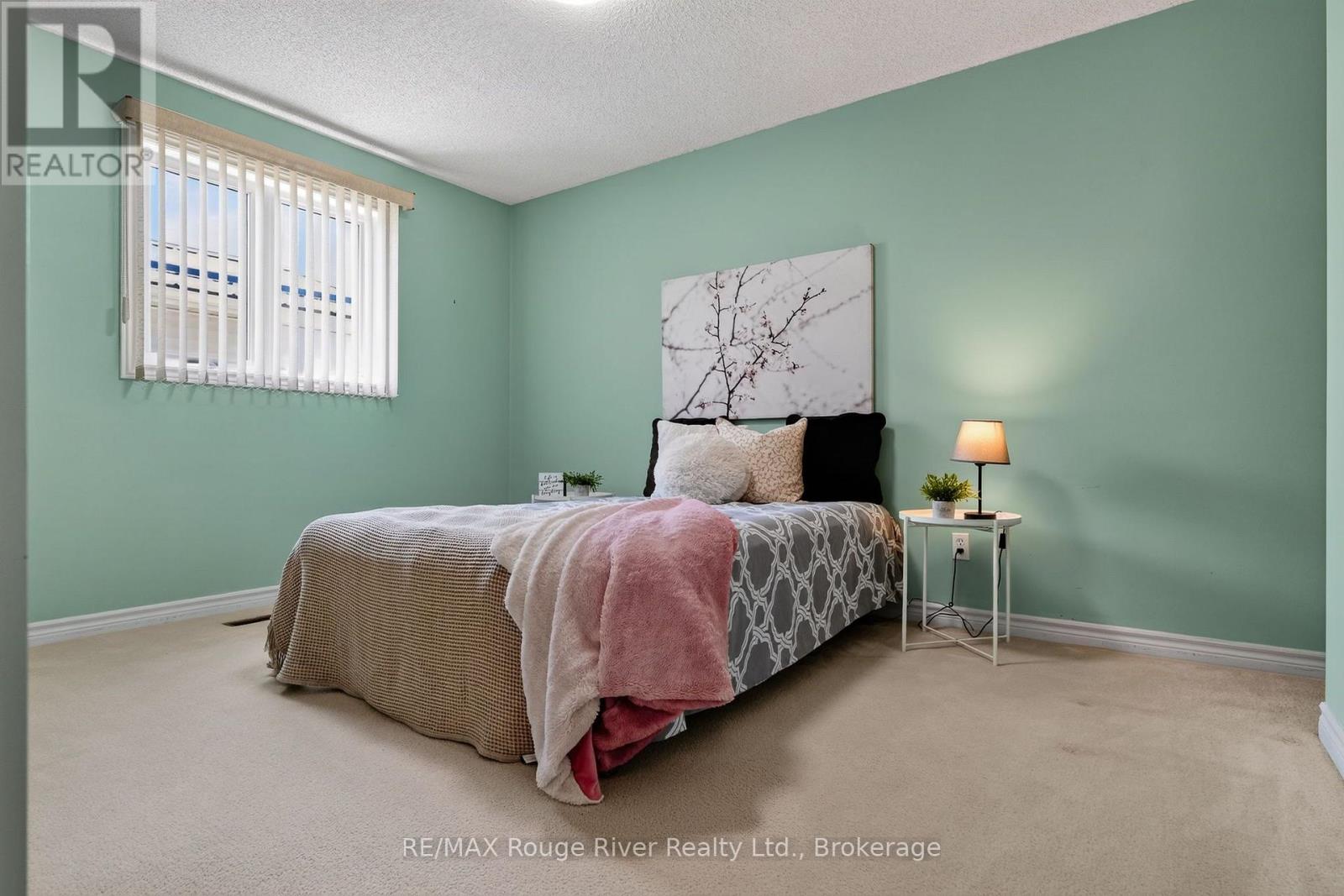 660 EWING STREET - Image 21