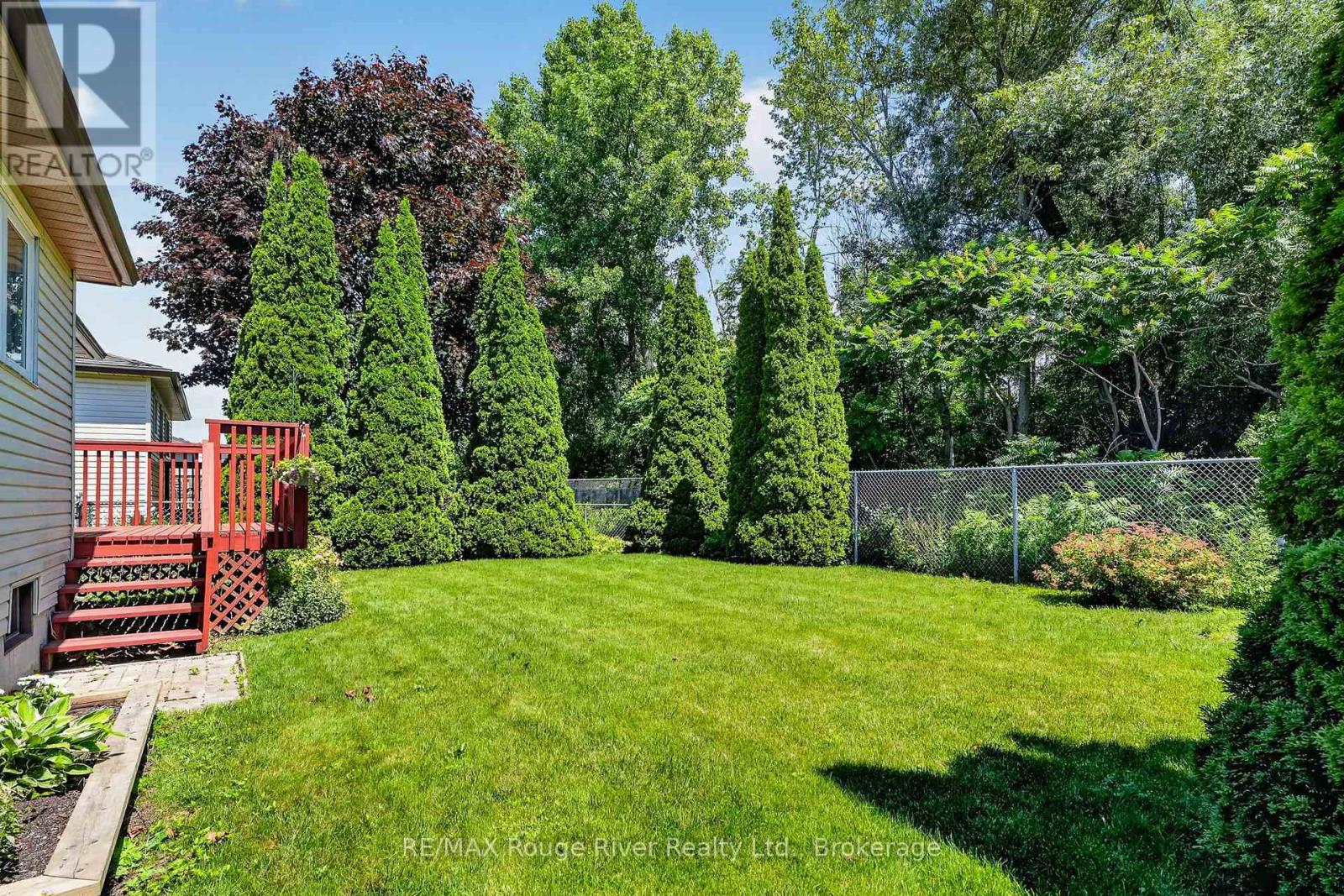 660 EWING STREET - Image 37