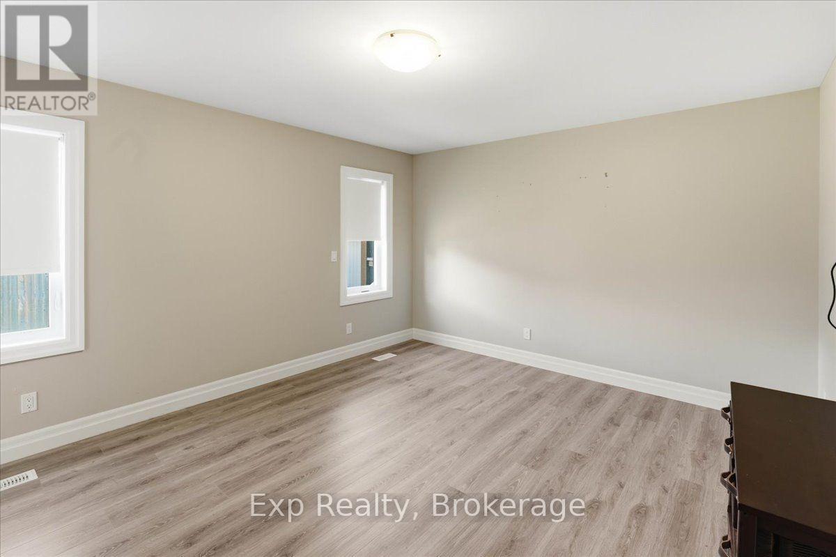 5 SYLVAN STREET - 14