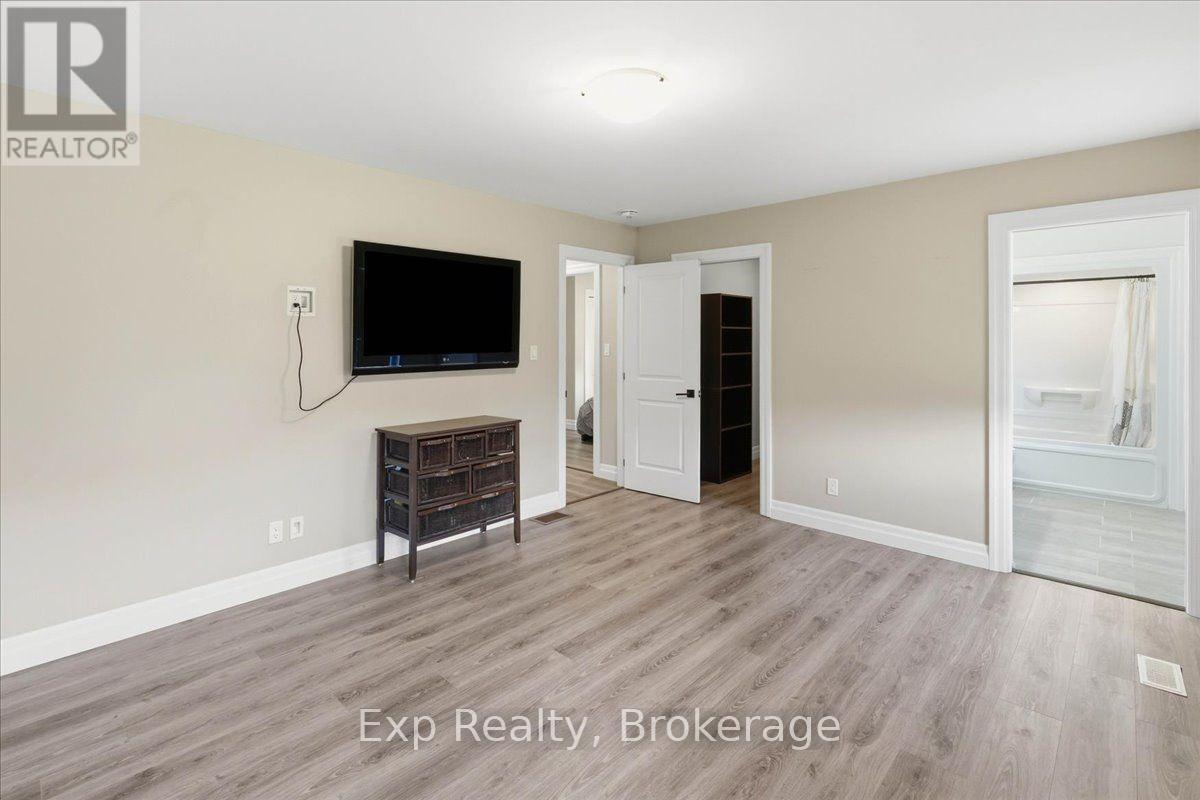 5 SYLVAN STREET - 15