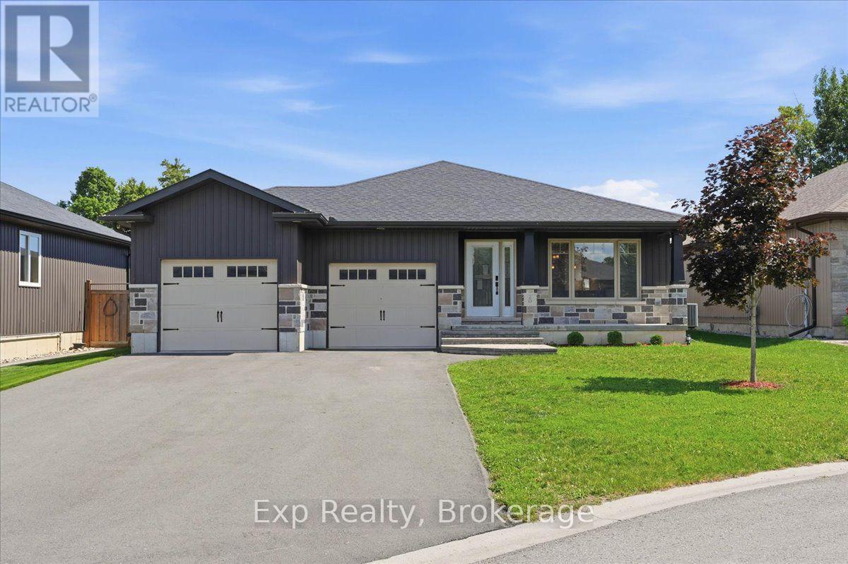 5 SYLVAN STREET - 3