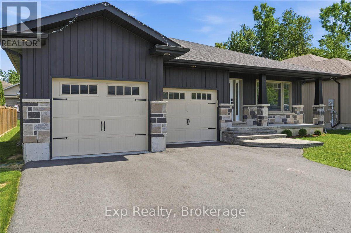 5 SYLVAN STREET - 38