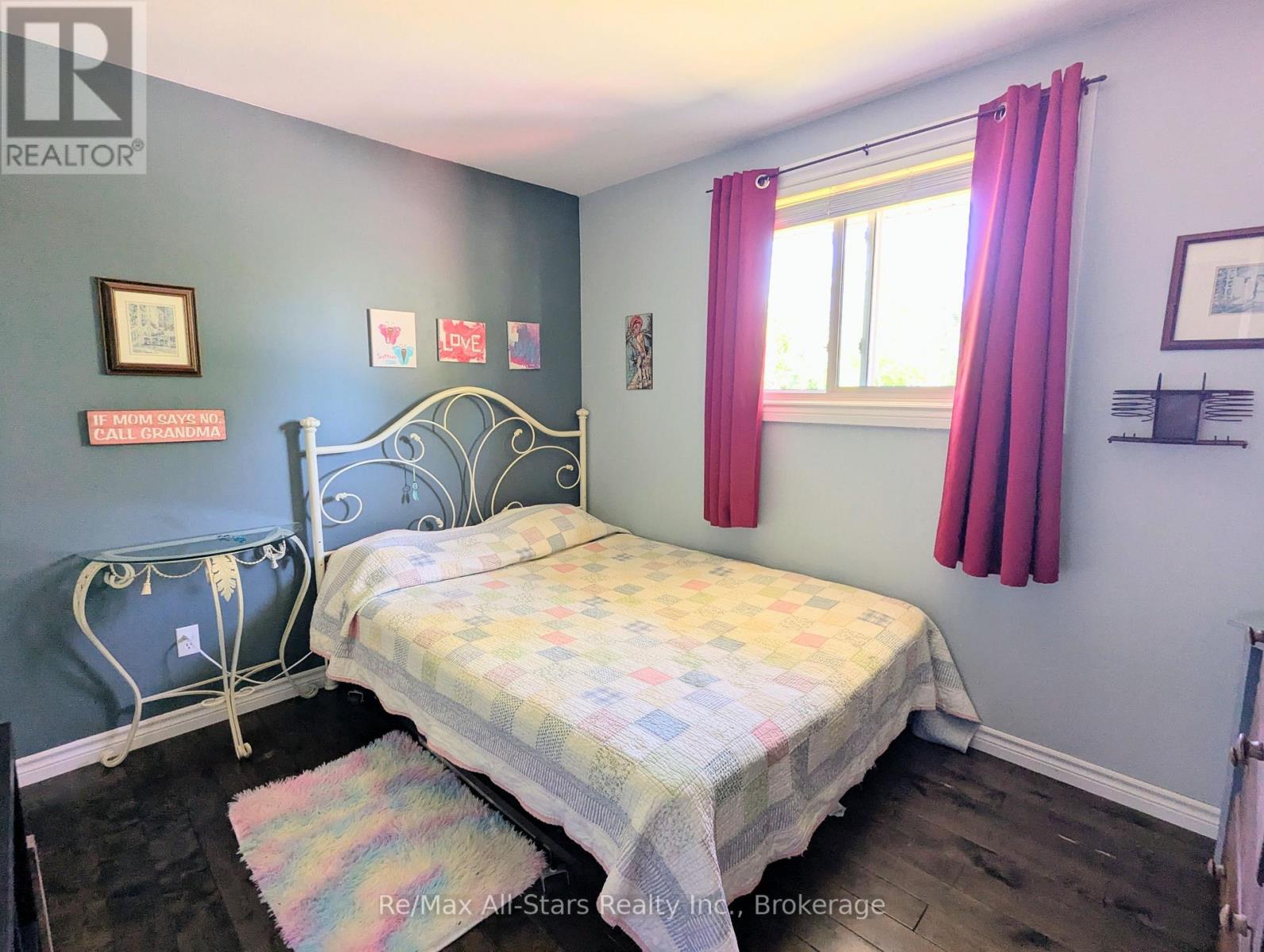 14 VALLEY ROAD - 12