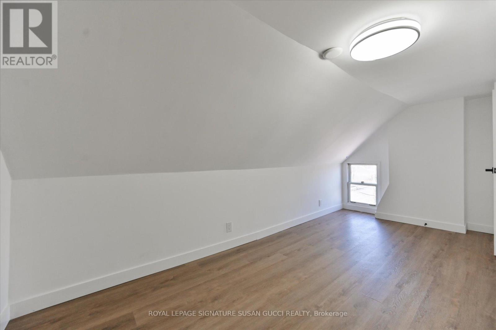 493 OSSINGTON AVENUE - 26