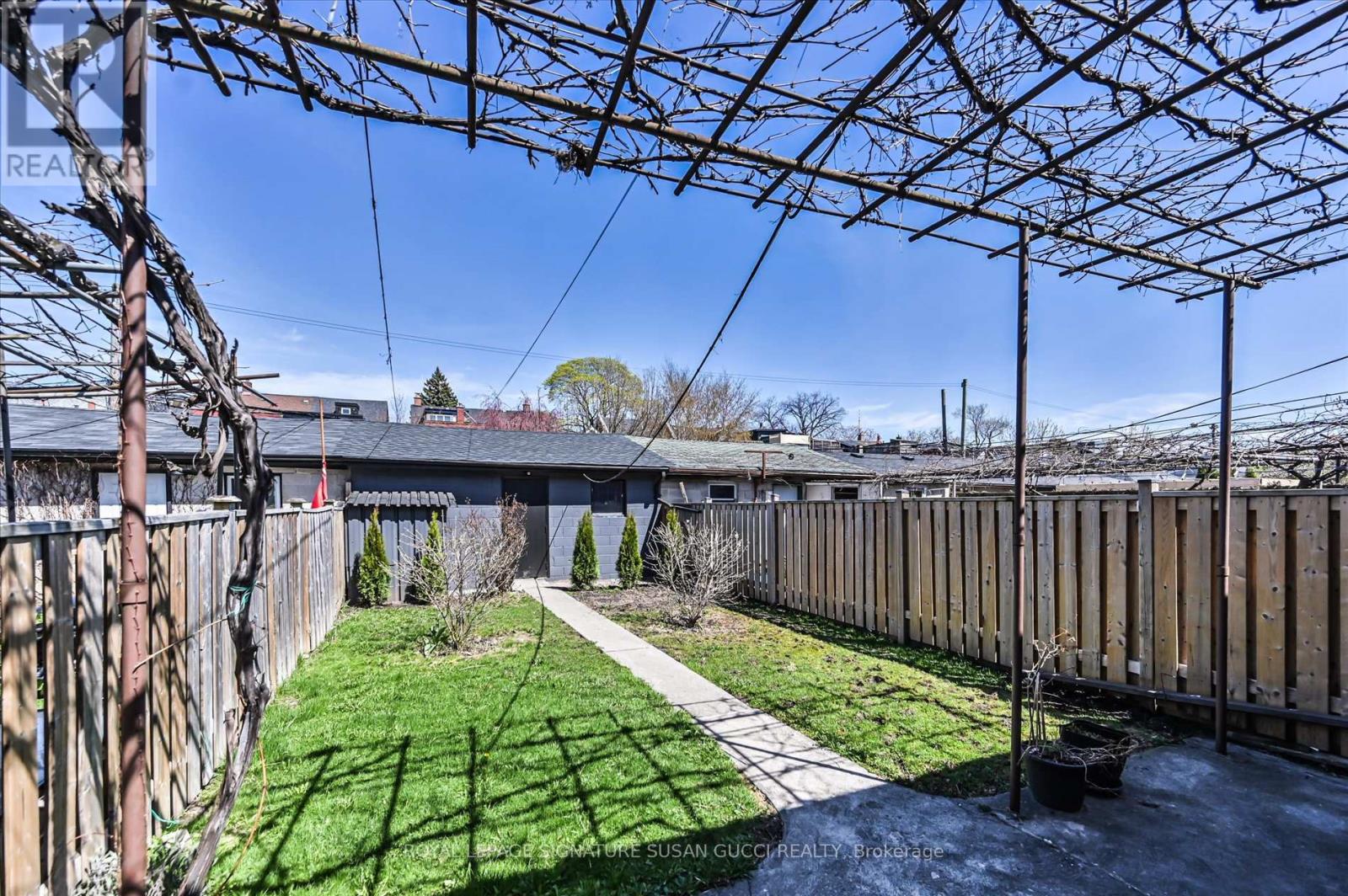 493 OSSINGTON AVENUE - 37