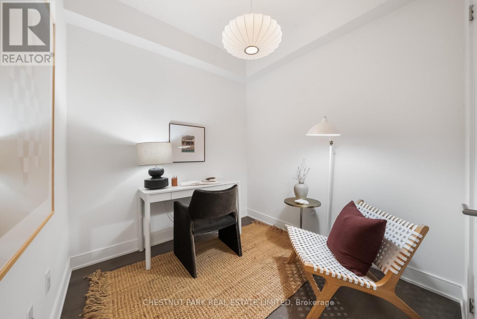 #923 525 ADELAIDE STREET W - 15