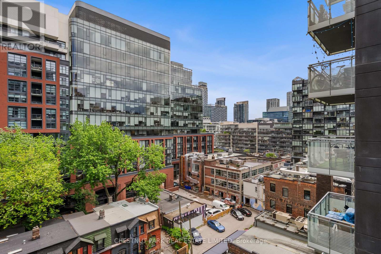#923 525 ADELAIDE STREET W - 21