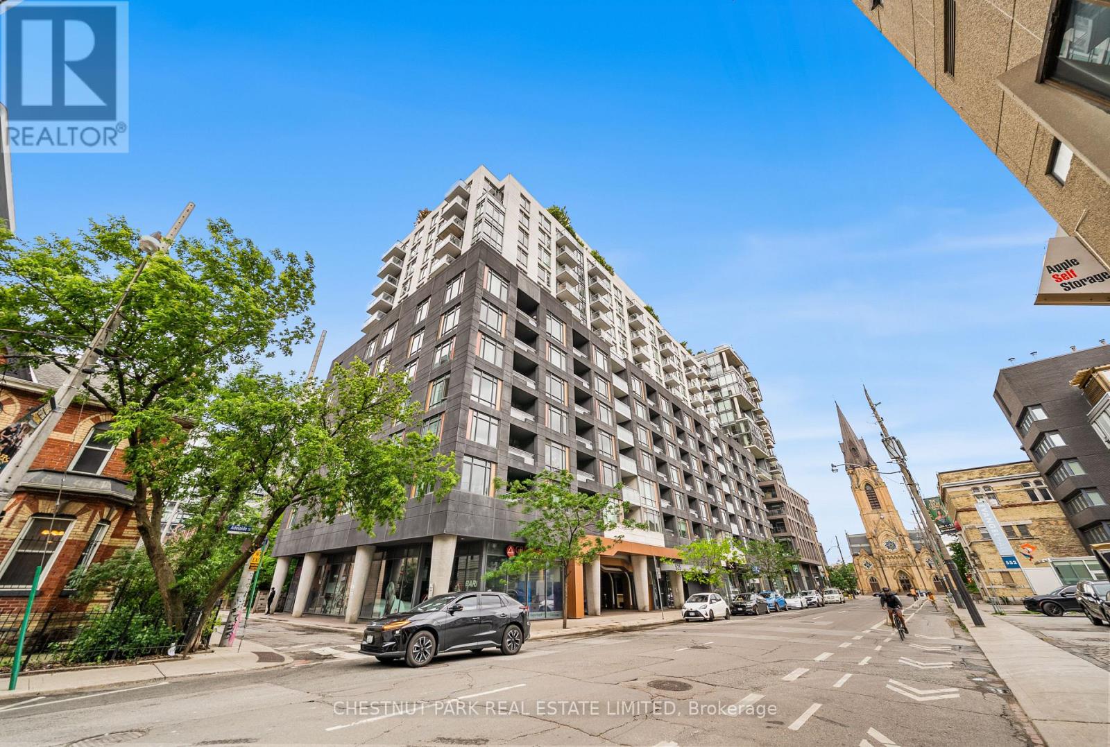 #923 525 ADELAIDE STREET W - 41