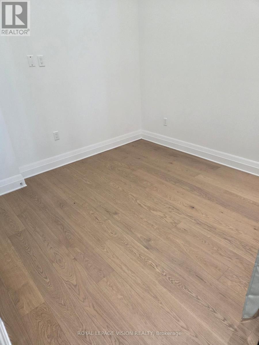 #101 2 FOREST HILL ROAD - 11