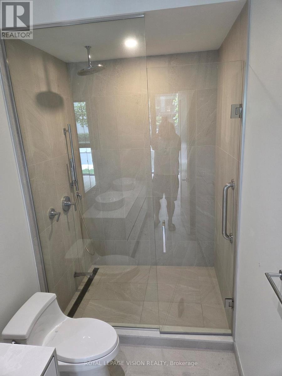 #101 2 FOREST HILL ROAD - 15