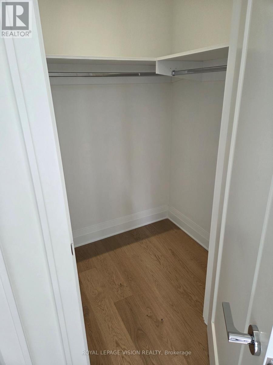 #101 2 FOREST HILL ROAD - 18