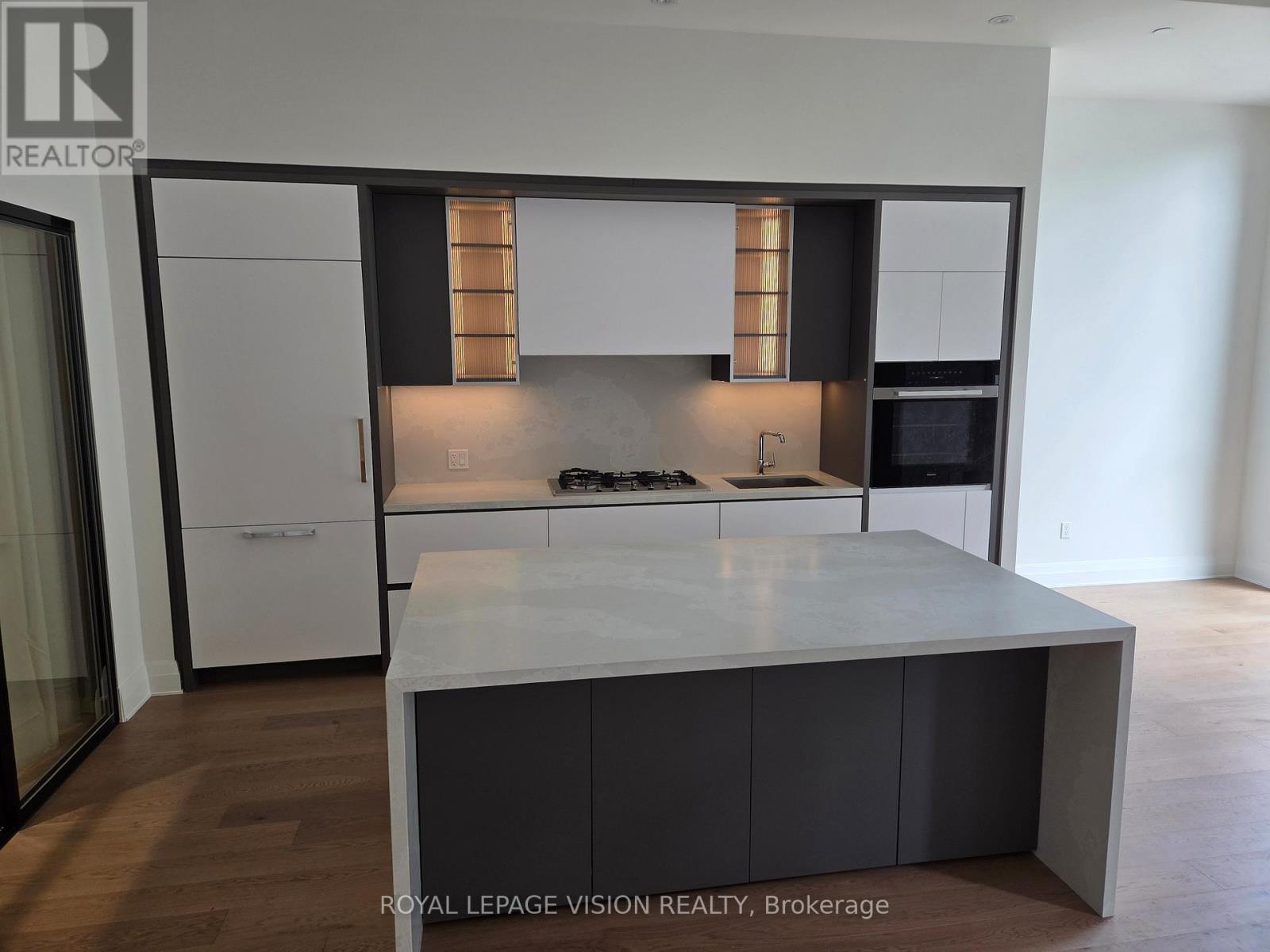 #101 2 FOREST HILL ROAD - 3