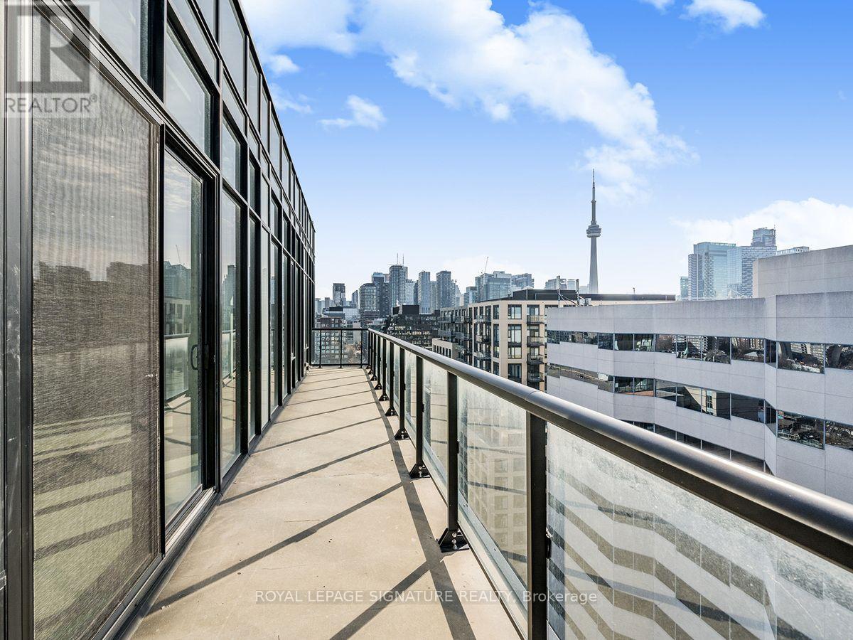 #PH02 608 RICHMOND STREET W - 22