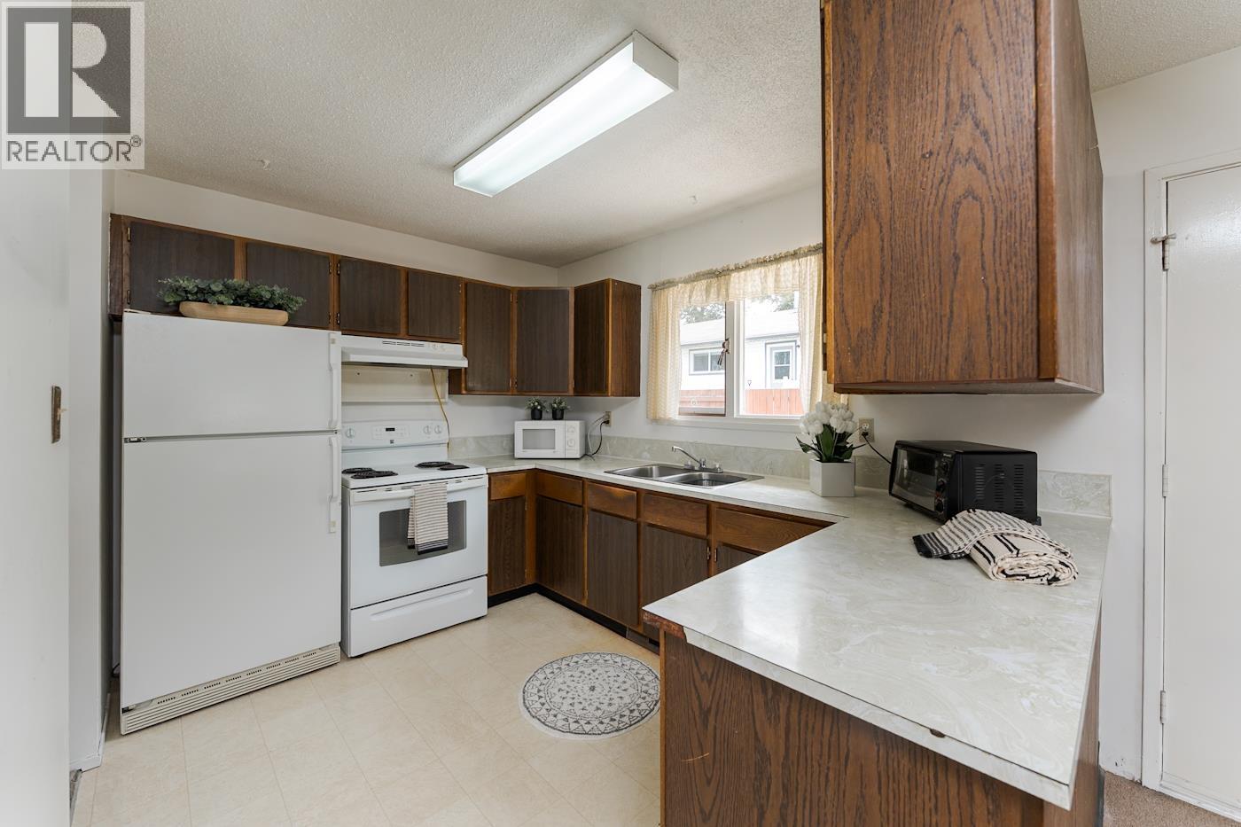 Photo 12 of 30 — 2046 GAGNE PLACE · Prince George, BC