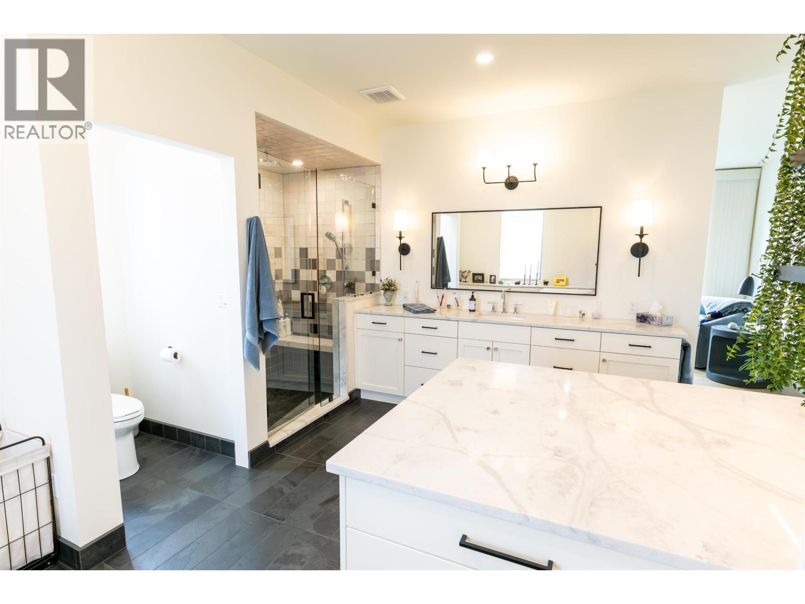 11229 112 AVENUE - 16