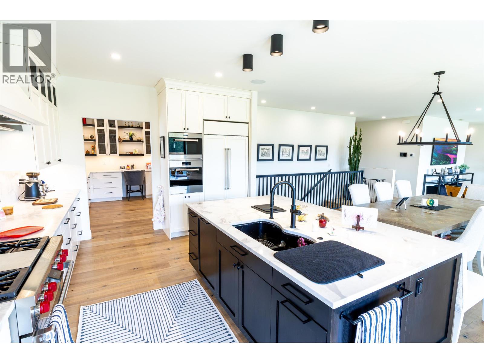 11229 112 AVENUE - Image 4