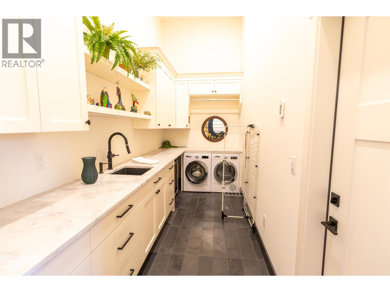 11229 112 AVENUE - Image 24