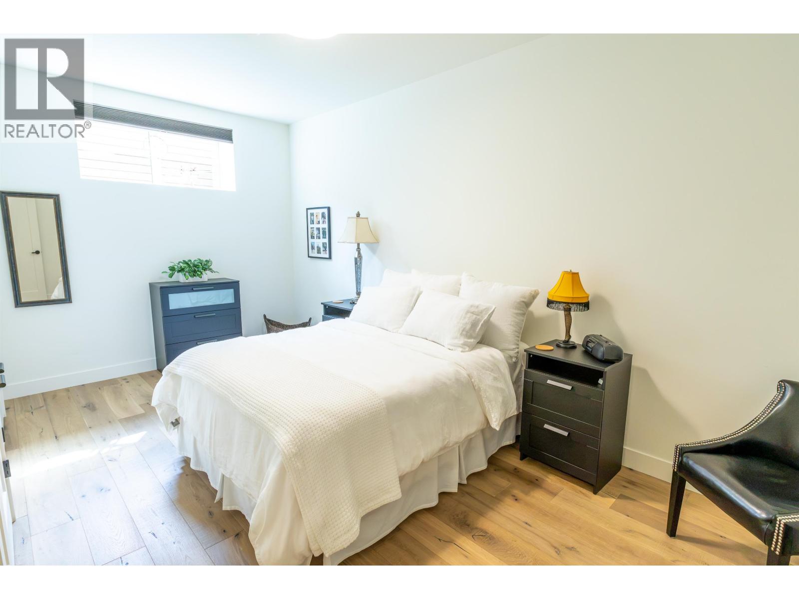 11229 112 AVENUE - Image 30