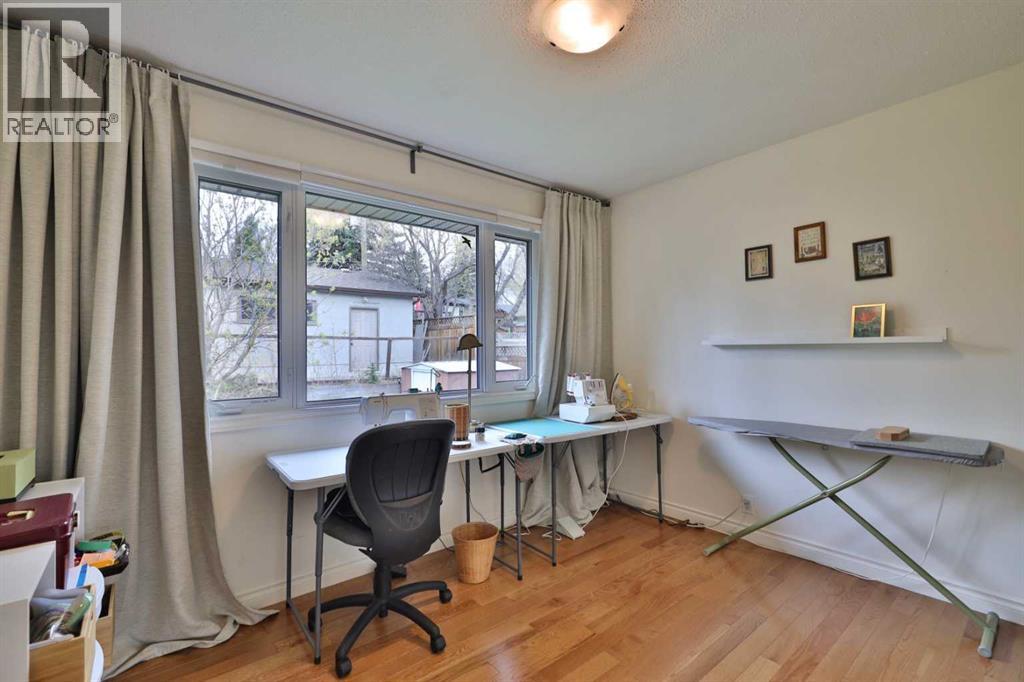 4404 52 Street - 22