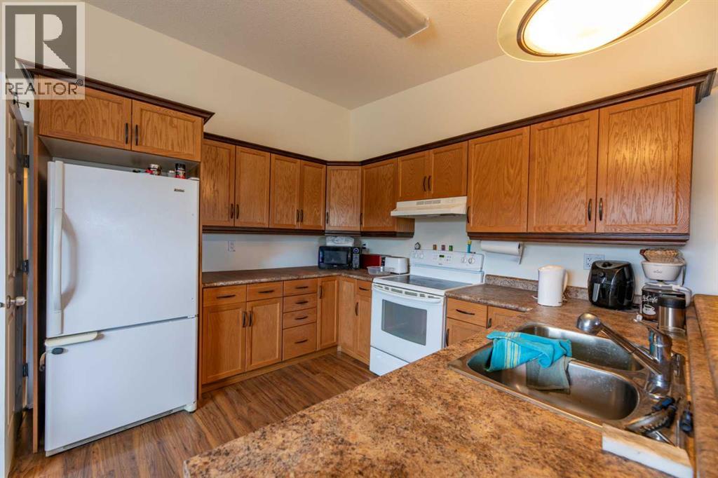 120 Steele Crescent - Photo 13
