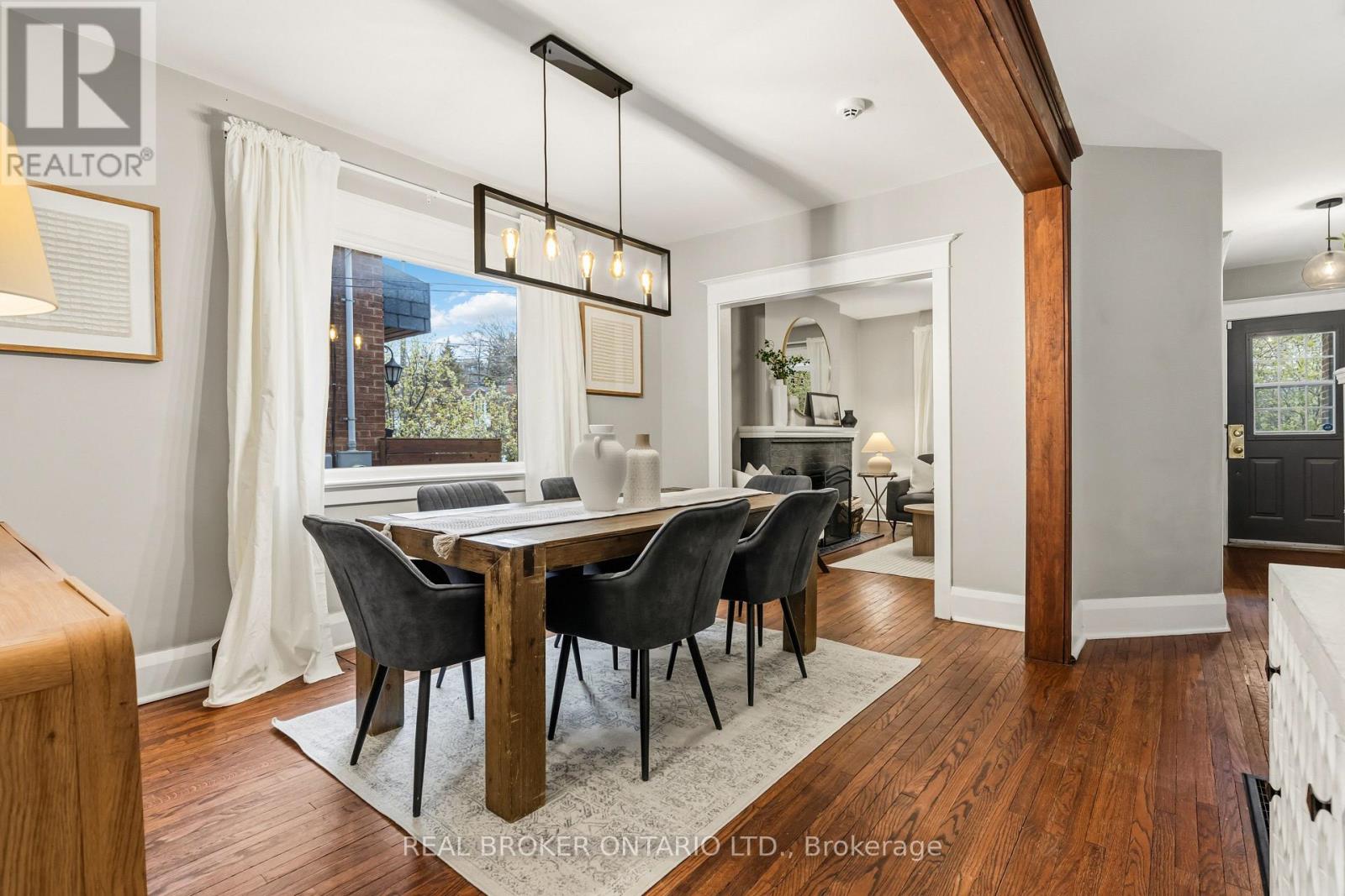 136 BLANTYRE AVENUE - 12