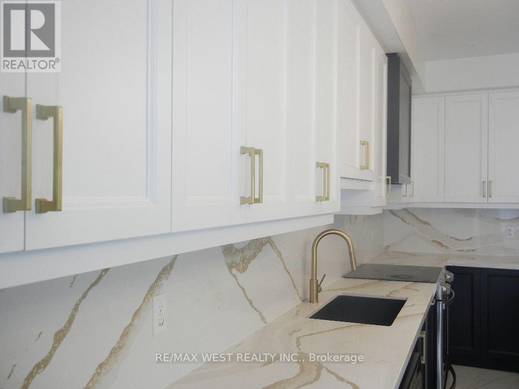 12 WATERSTONE WAY - Image 8