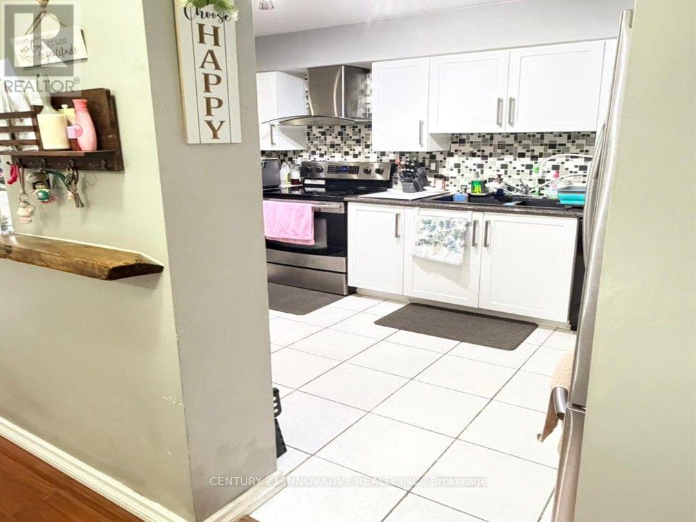 #UNIT 207 1665 VICTORIA PARK AVENUE - 12