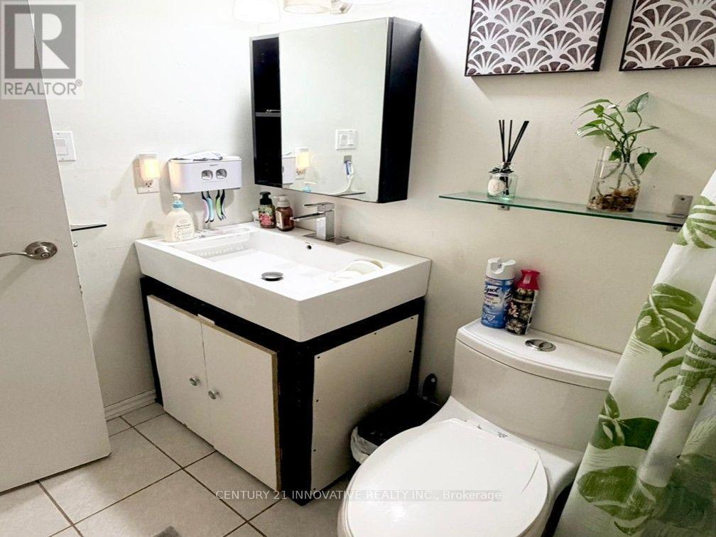 #UNIT 207 1665 VICTORIA PARK AVENUE - 18