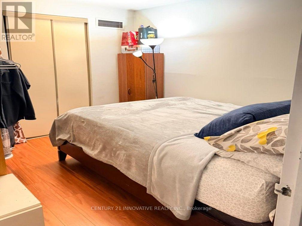 #UNIT 207 1665 VICTORIA PARK AVENUE - 22