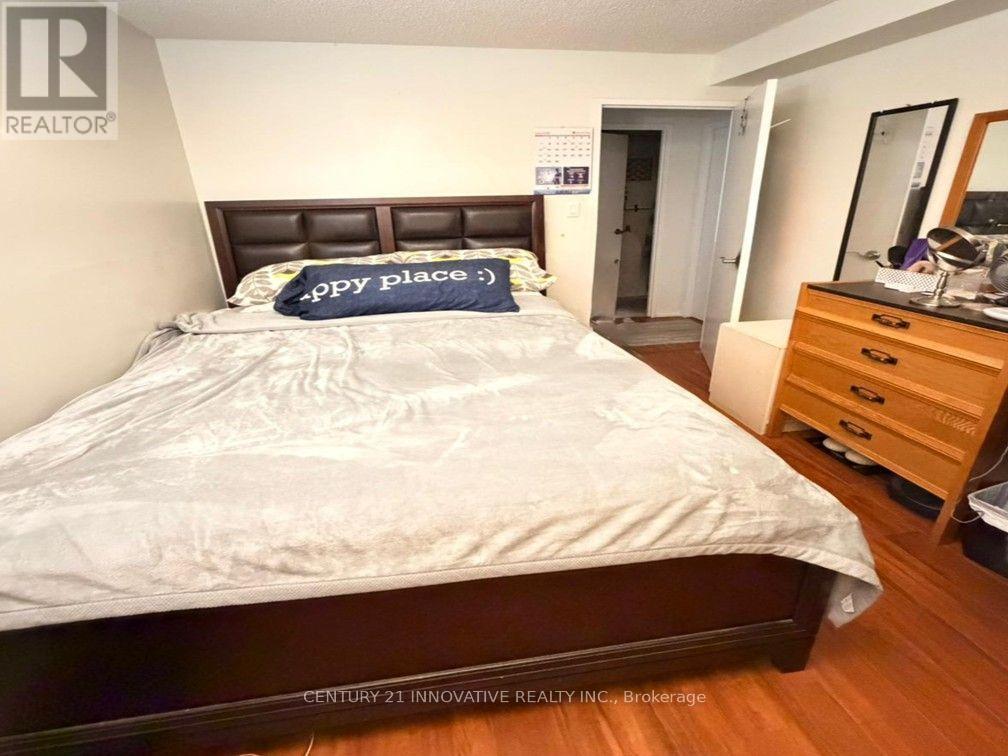 #UNIT 207 1665 VICTORIA PARK AVENUE - 23