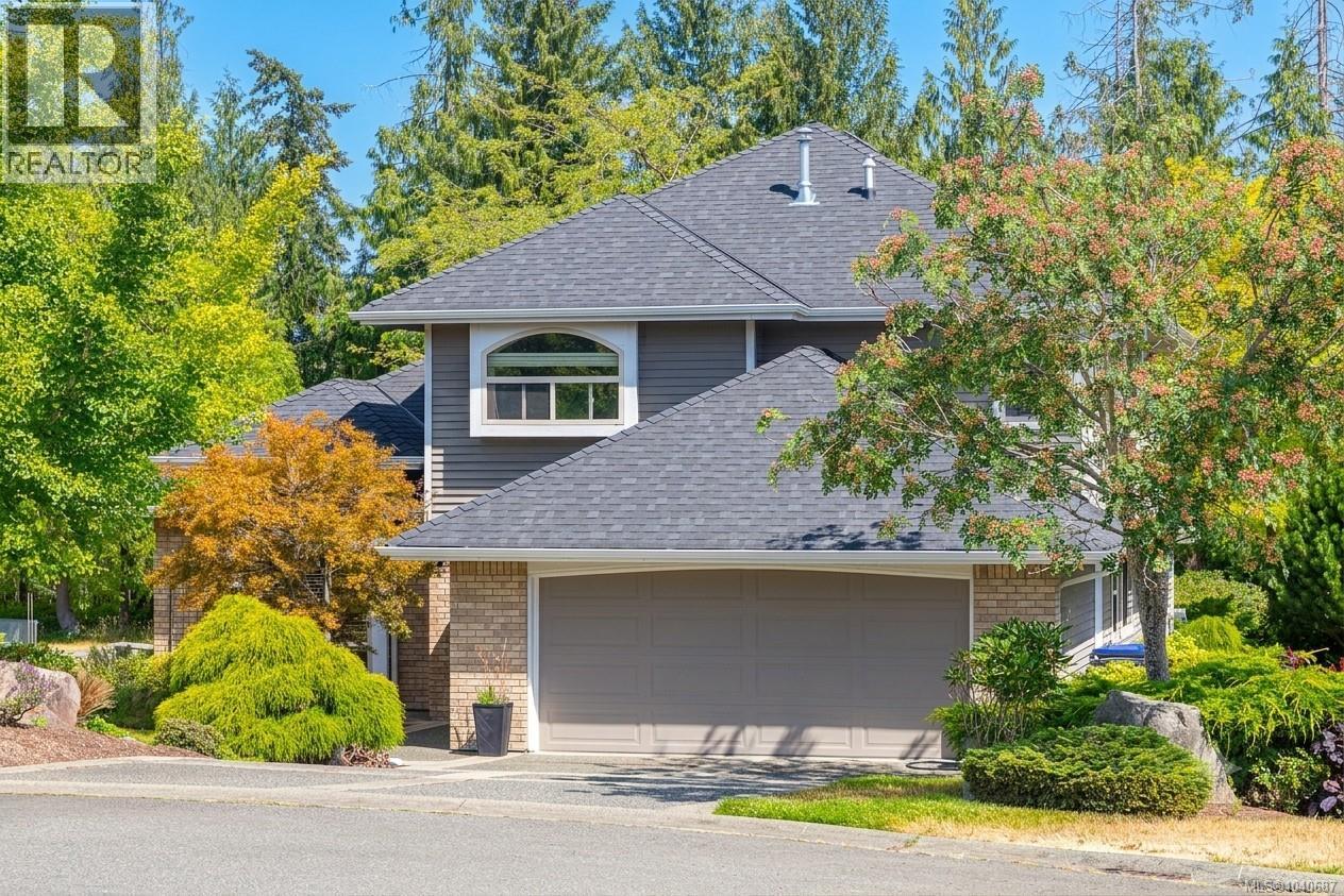 1191 Rosemount Close - 1