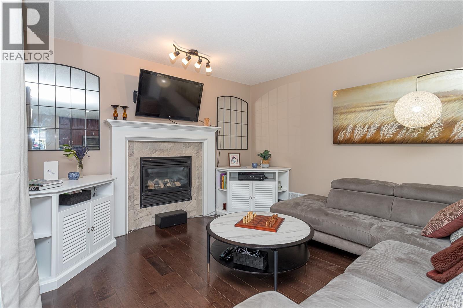 1191 Rosemount Close - 14