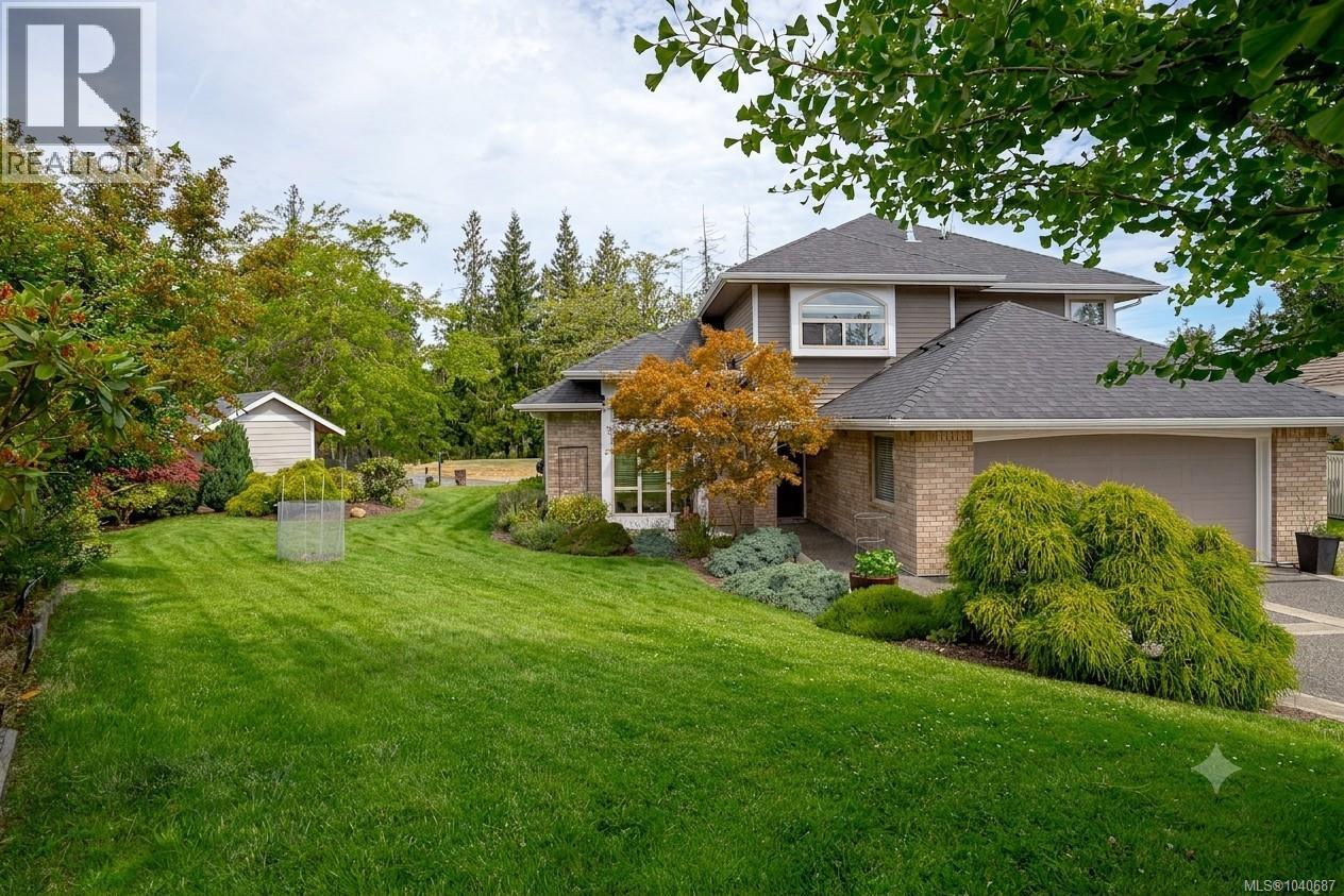 1191 Rosemount Close - 30