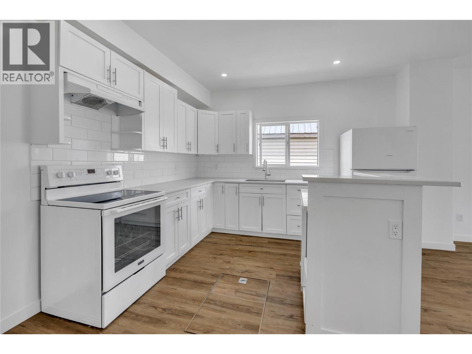 34 Fenchurch Avenue - 8