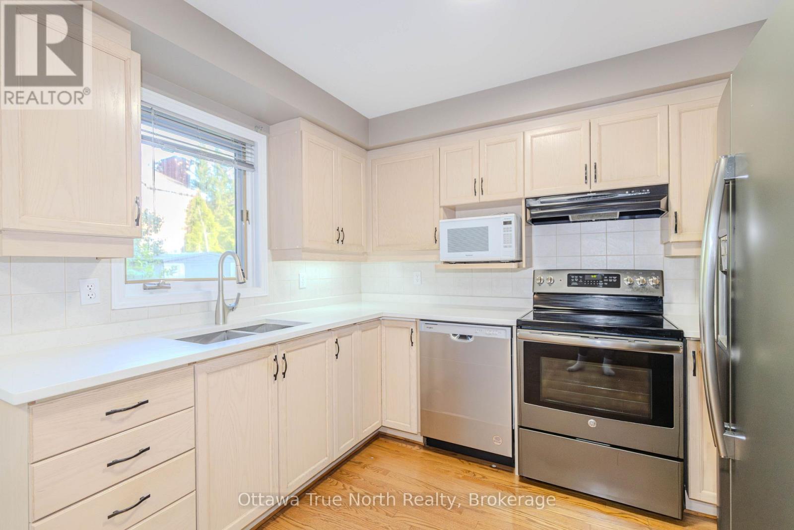 282 KNUDSON DRIVE - 14